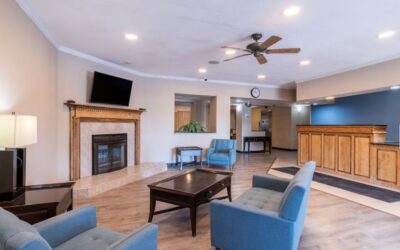 Kirksville MO Baymont Lobby