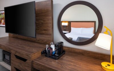 Fairmont MN Hampton Inn Guest Room 3